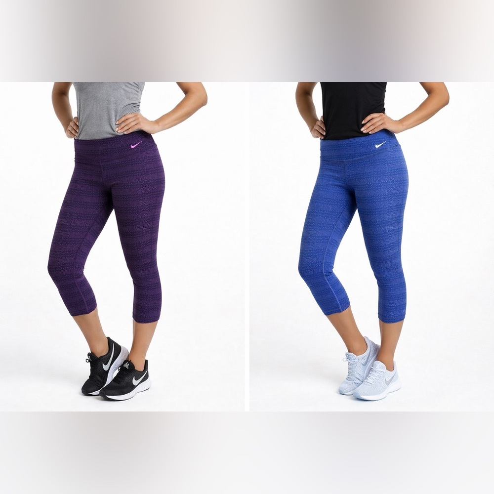 2 pairs of Nike Cropped Capri Leggings medium blue / purple